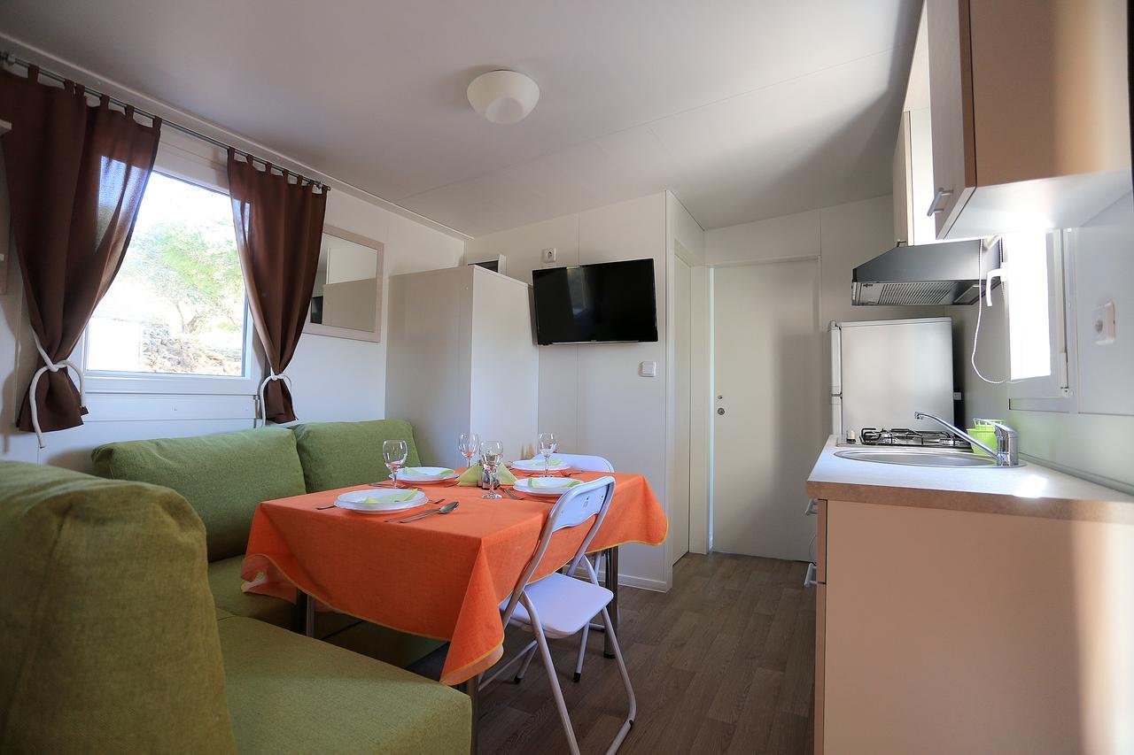 Mobile Homes-Slanica Murter Eksteriør bilde