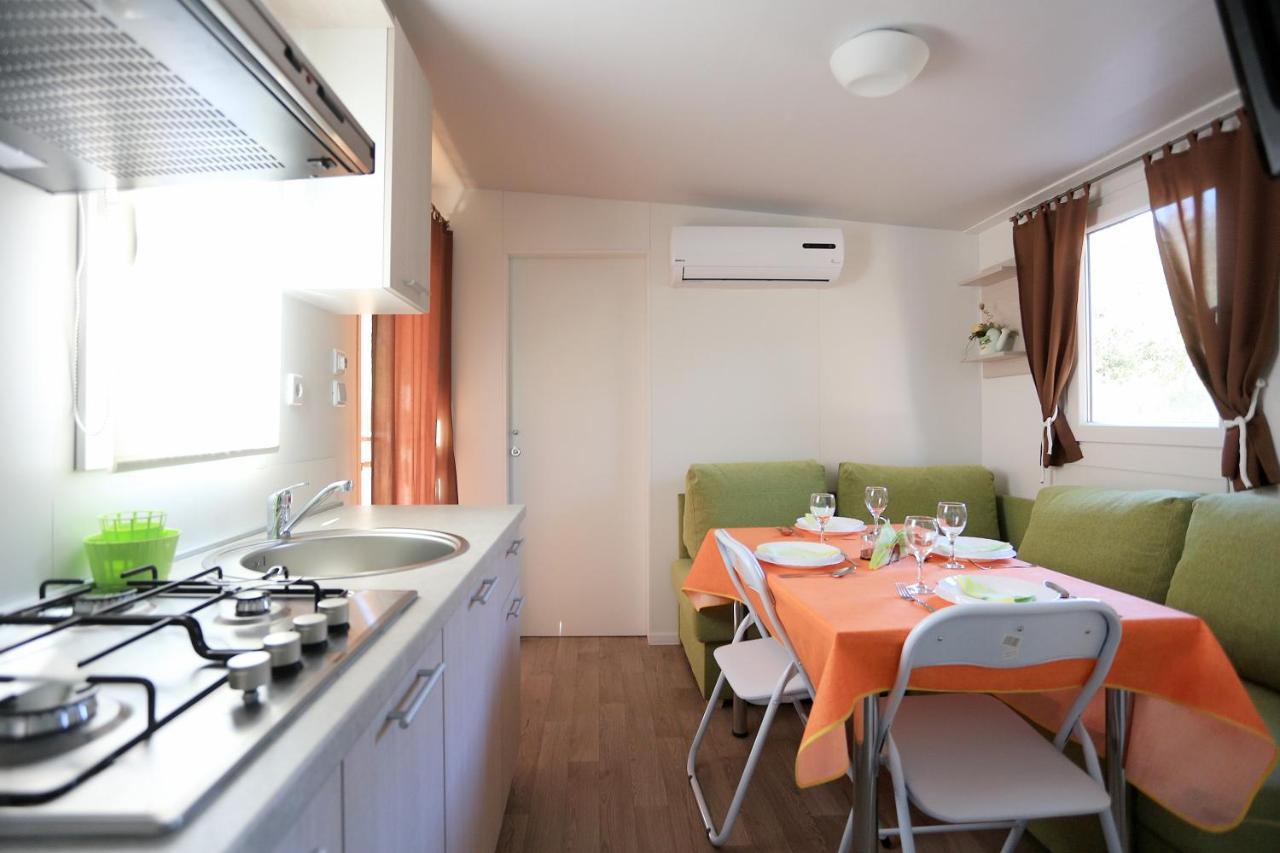 Mobile Homes-Slanica Murter Eksteriør bilde